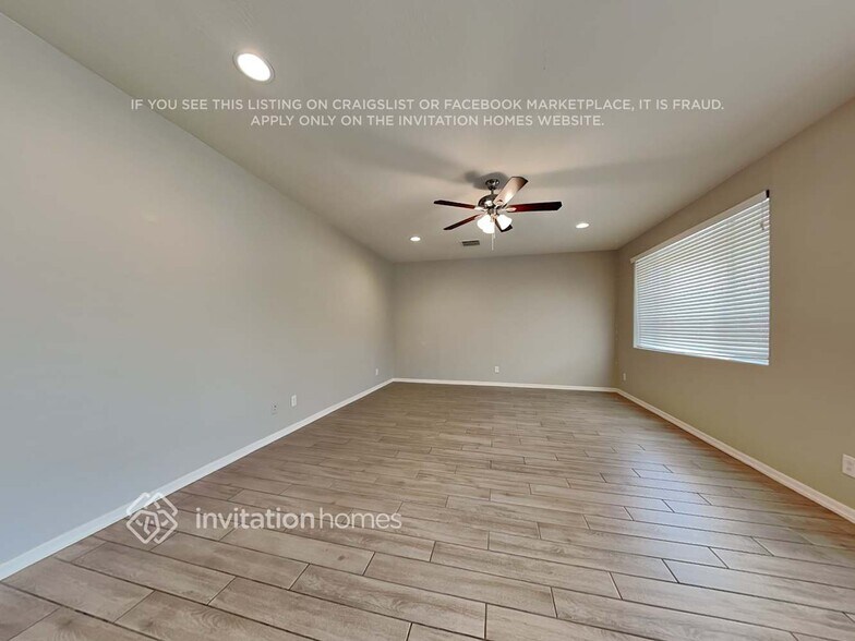 Building Photo - 21077 W Almeria Rd