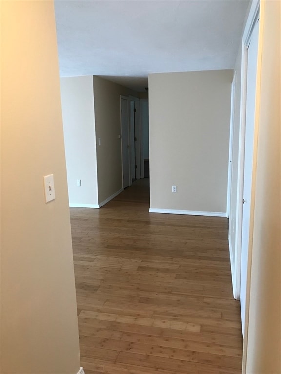 Building Photo - 96 Main St