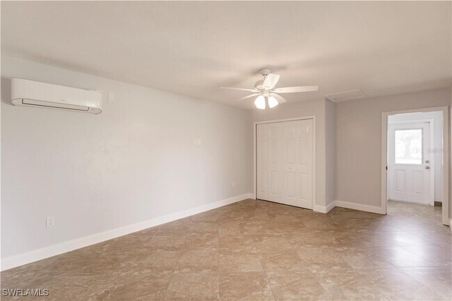 Building Photo - 2615 6th St W