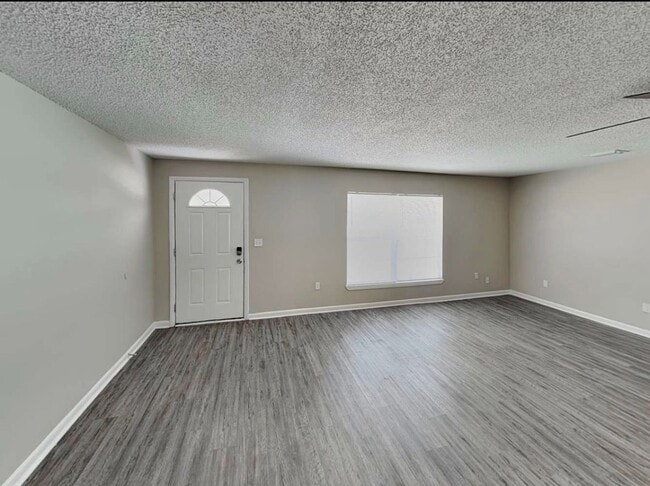 Building Photo - 6949 Magdelena Dr