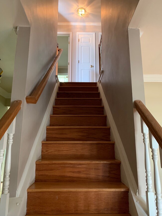 Building Photo - 8530 Guerro Ct