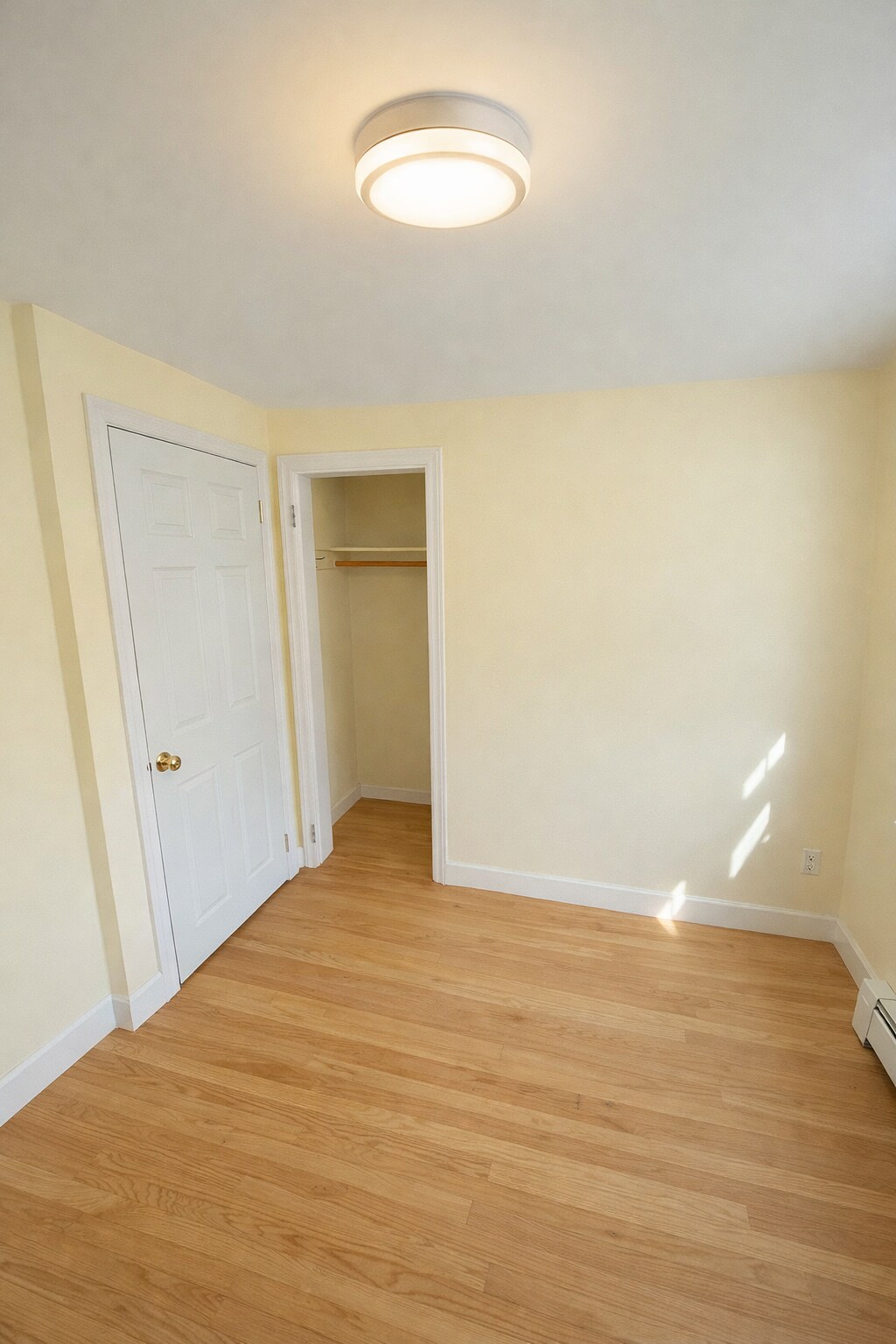 Building Photo - 9 Mulberry Ln