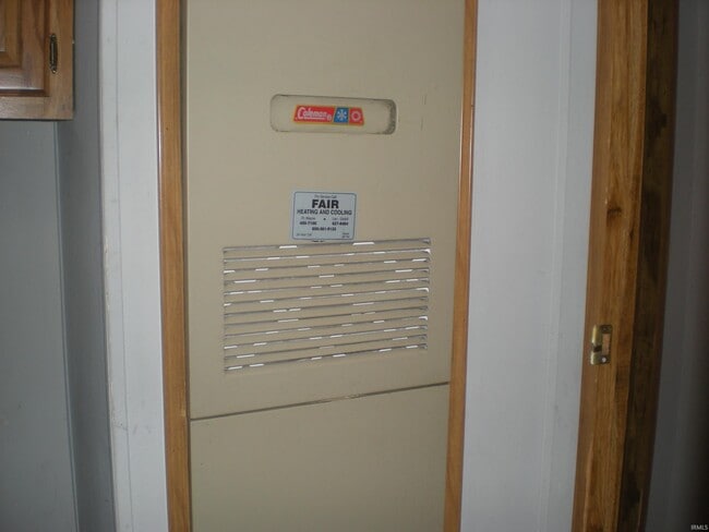 Building Photo - 12725 Clay St