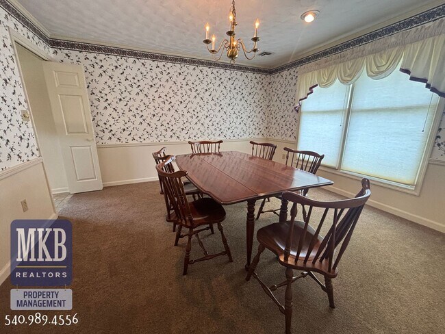 Building Photo - 5056 Catawba Valley Dr
