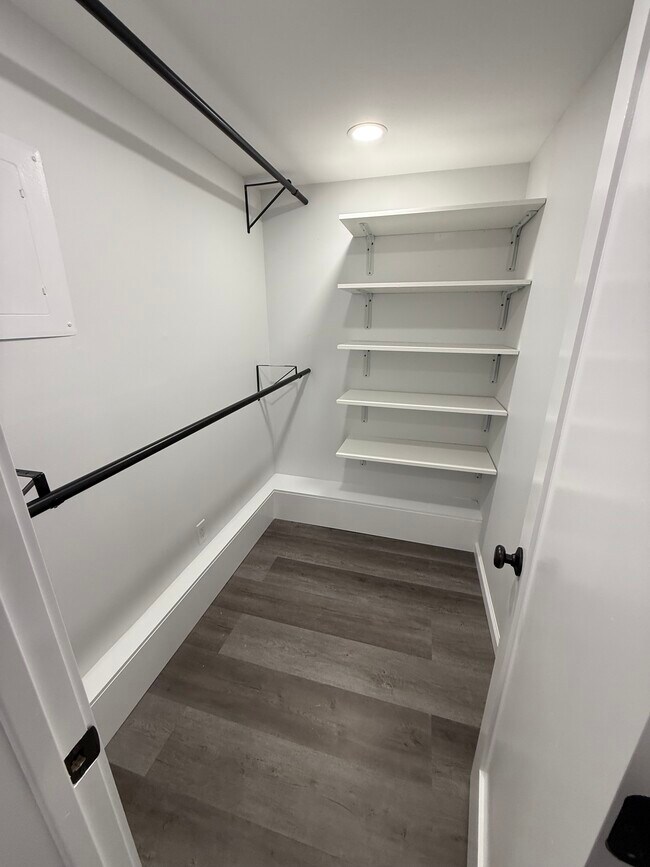 Walk in Closet Bed Room 2 - 53 Homeland Dr