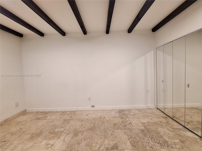 Building Photo - 1770 Meridian Ave