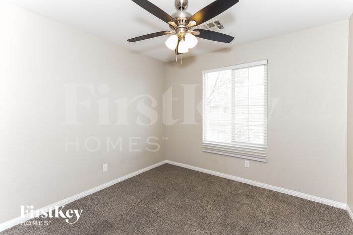 Building Photo - 6455 Haypress Ct