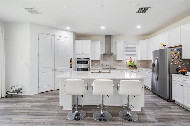 Building Photo - 9405 Ibis Grove Blvd