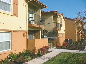 Building Photo - River Walk Villas