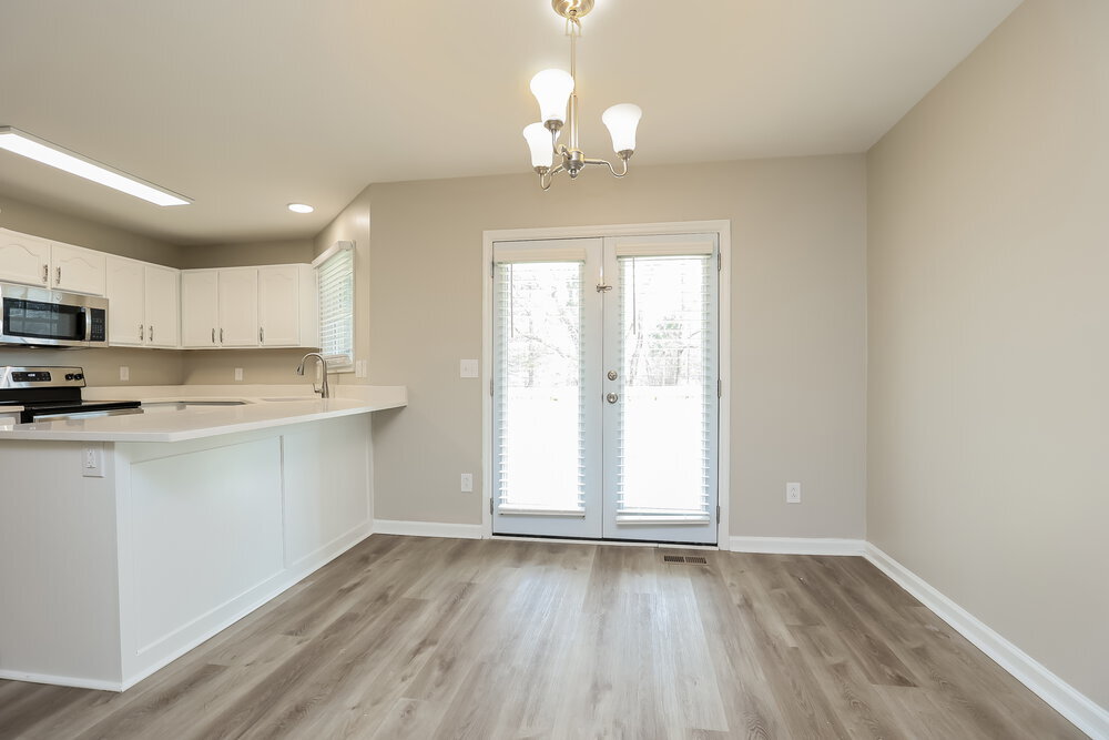 Building Photo - 2017 Skyline Dr