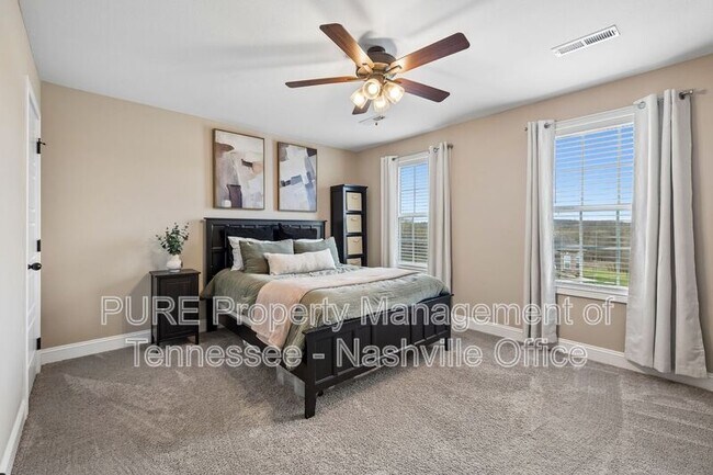 Building Photo - 429 Crestwicke Ct