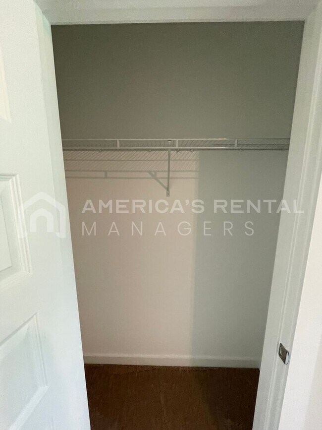 Building Photo - Home for Rent in Tuscaloosa, AL!!! View with 48 Hours Notice!