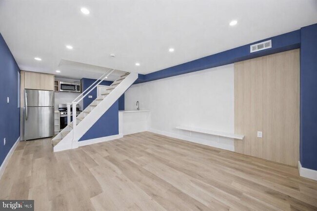 Building Photo - 4522 Baker St