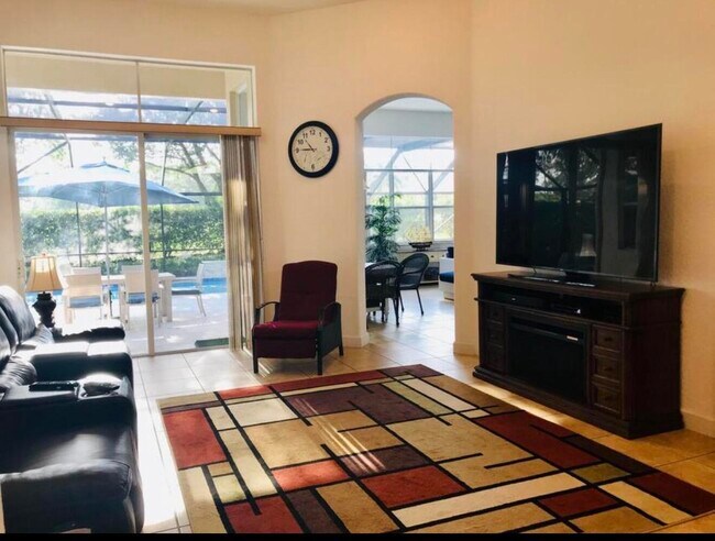 Building Photo - 10440 Cypress Lakes Preserve Dr