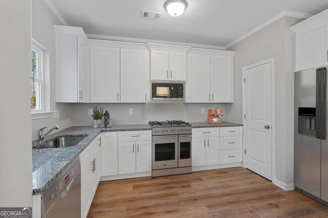 Building Photo - 2874 Laurel Ridge Cir