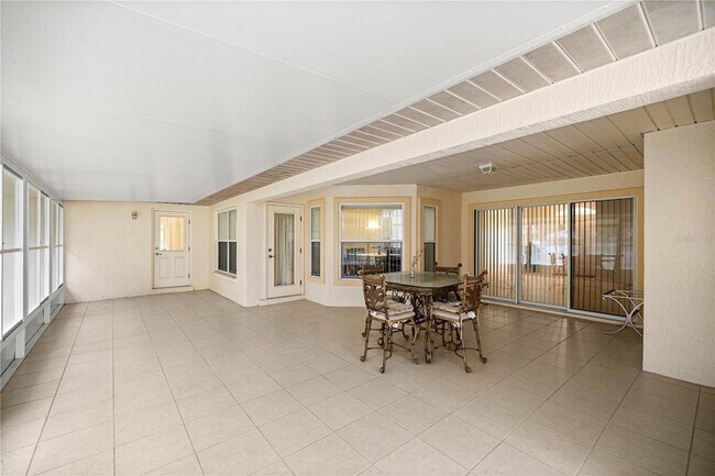 Building Photo - 13552 SW 81 Cir