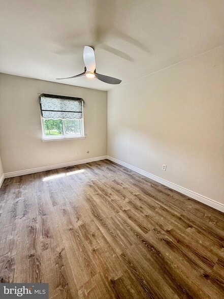 Building Photo - 3159 Spring House Ln