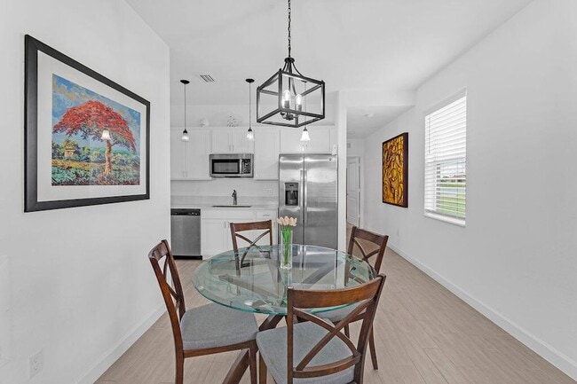 Building Photo - 7609 NW Archerfield Dr