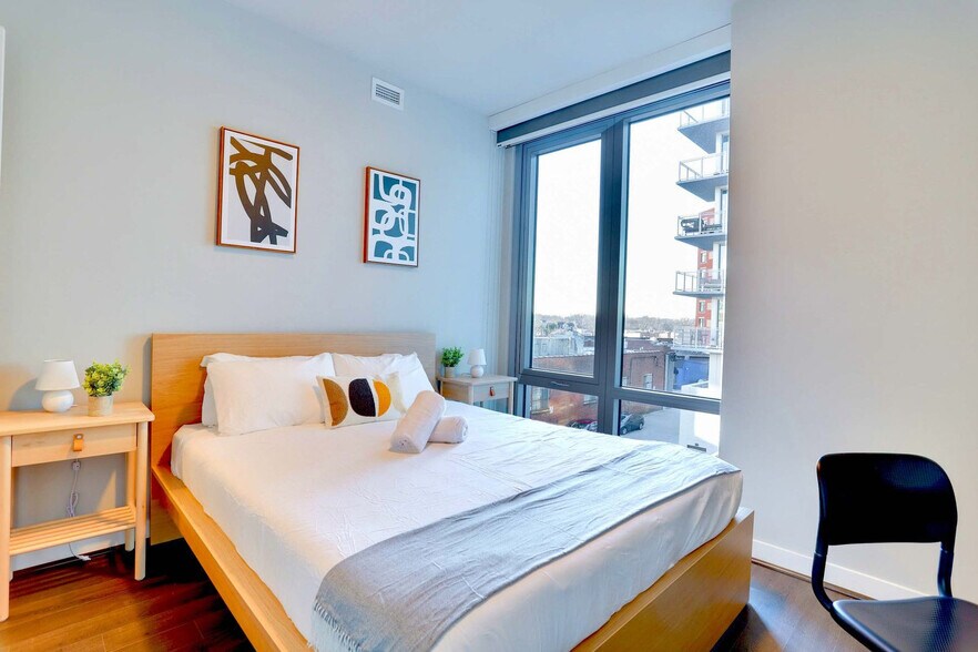 Building Photo - 1122 N Hudson St