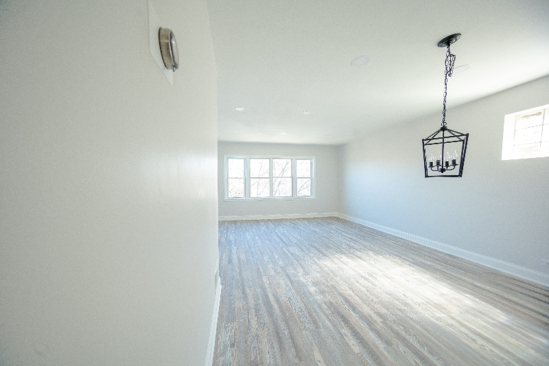 Building Photo - 2242 N Lavergne Ave