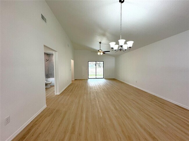 Building Photo - 8790 E Albertson Ct