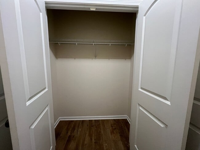 Building Photo - 105 Wando View Way