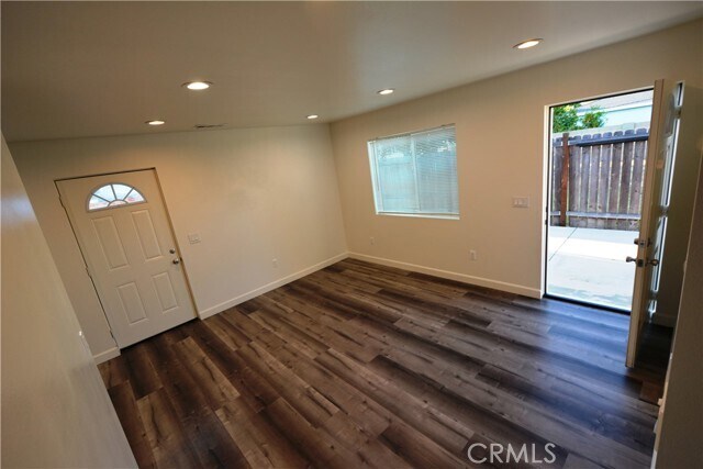 Building Photo - 18328 Devlin Ave