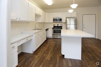 Interior Photo - Woodbridge