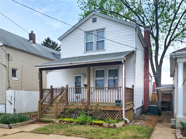 Building Photo - 4154 Schiller Pl