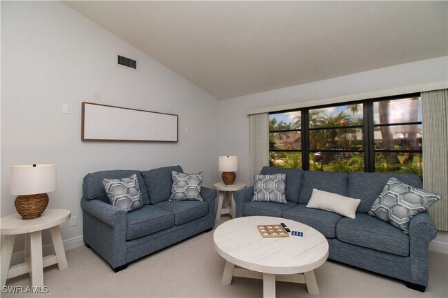 Building Photo - 213 Bay Meadows Dr