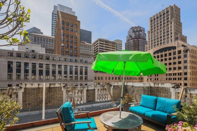 Building Photo - 201 Sansome St