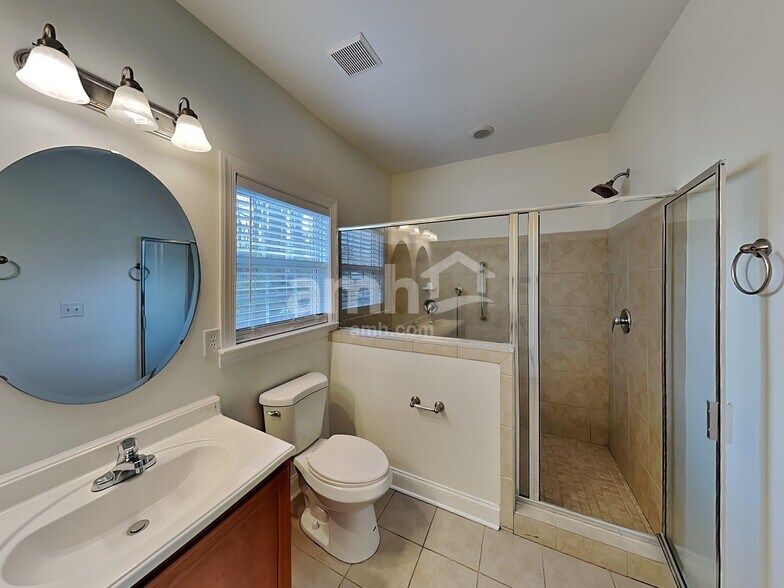 Building Photo - 9126 Dalmeny House Ln