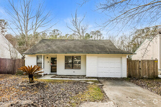 Building Photo - 319 MacGregor Dr