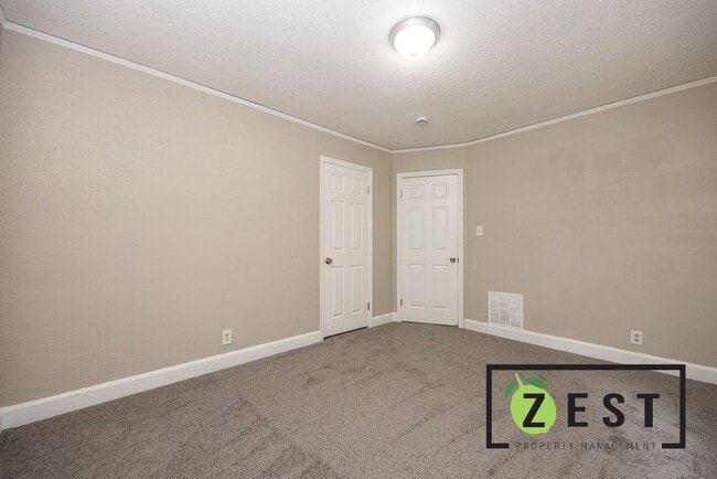 Building Photo - MOVE IN READY! OPEN HOUSE THURSDAY JUNE 26...