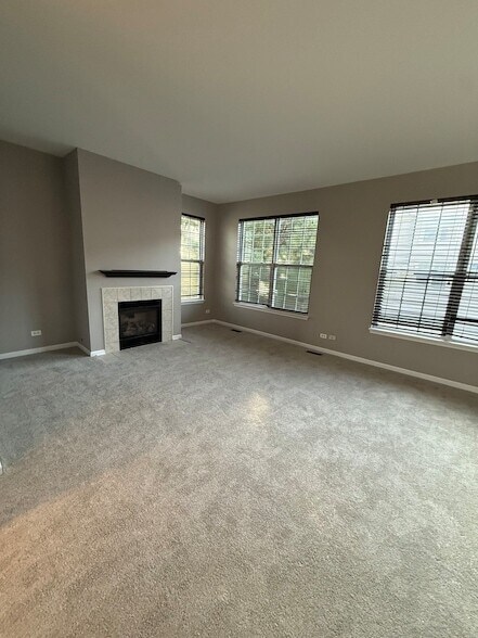 Building Photo - 2320 Hudson Cir