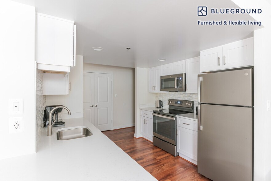 Building Photo - 4001 9th St N