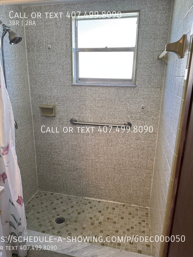 Building Photo - 137 Cinnamon Dr