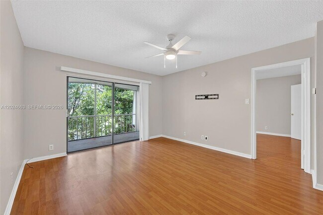 Building Photo - 3119 Oakland Shores Dr
