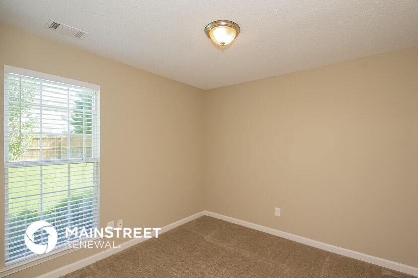 Building Photo - 1269 Creekview Cir