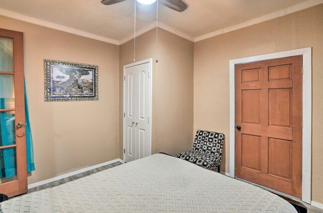 Building Photo - Cozy one bedroom