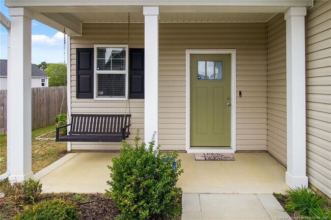 Building Photo - 516 Loom Dr