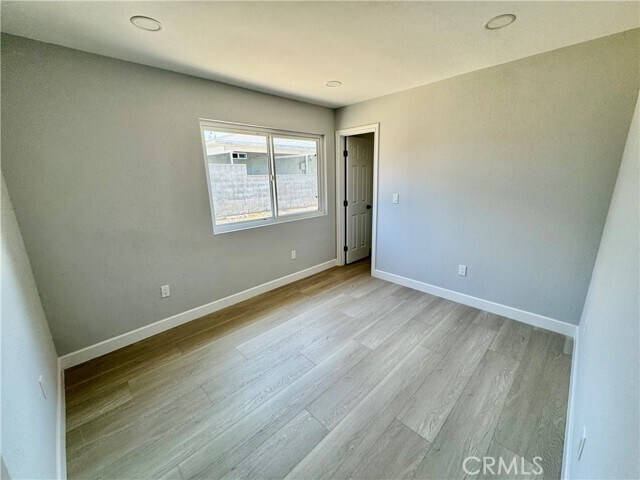 Building Photo - 411 E Lemon Ave