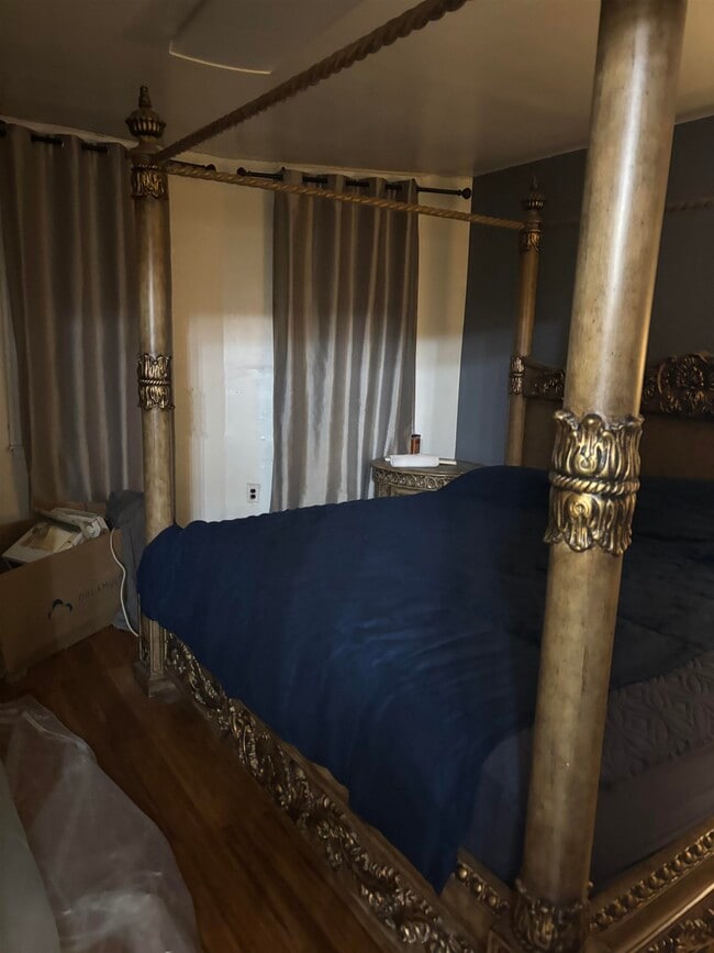 Building Photo - 109 Centre Ave