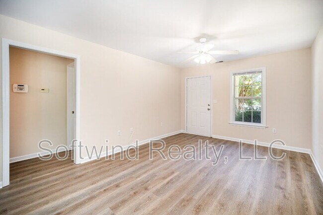 Building Photo - 1508 Highland Ave