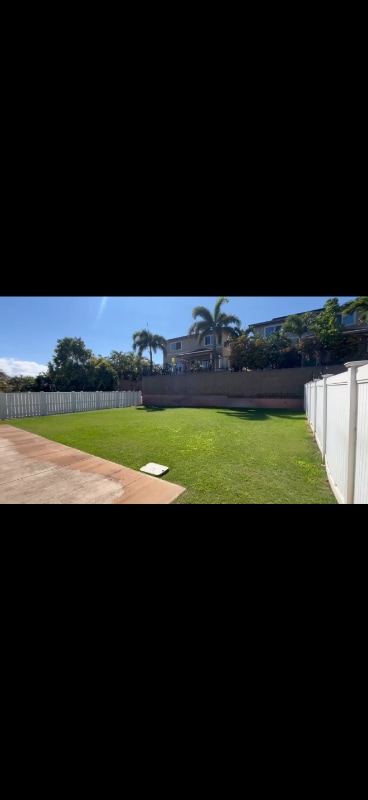 Building Photo - 60 Anamuli St