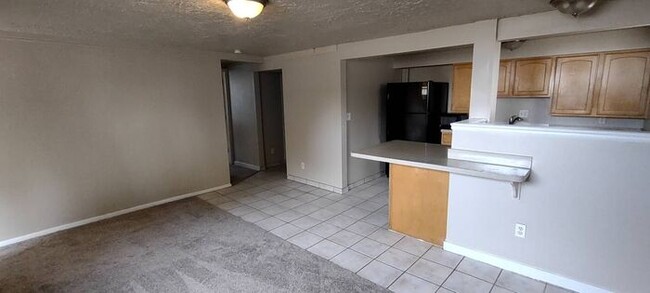 Building Photo - Quaint Provo Basement Apartment w lots of ...