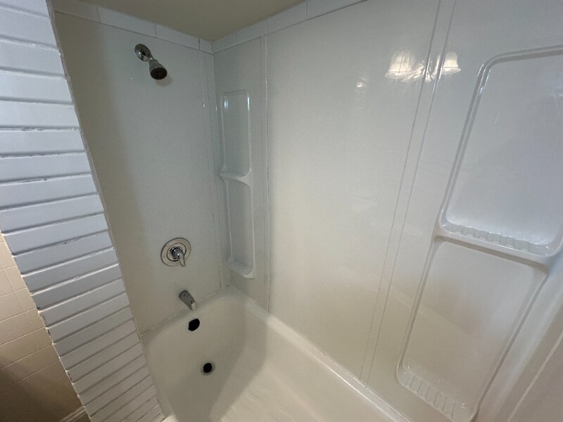 Building Photo - 381-383-383 S 3rd St