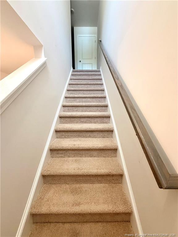 Building Photo - 106 Red Maple St