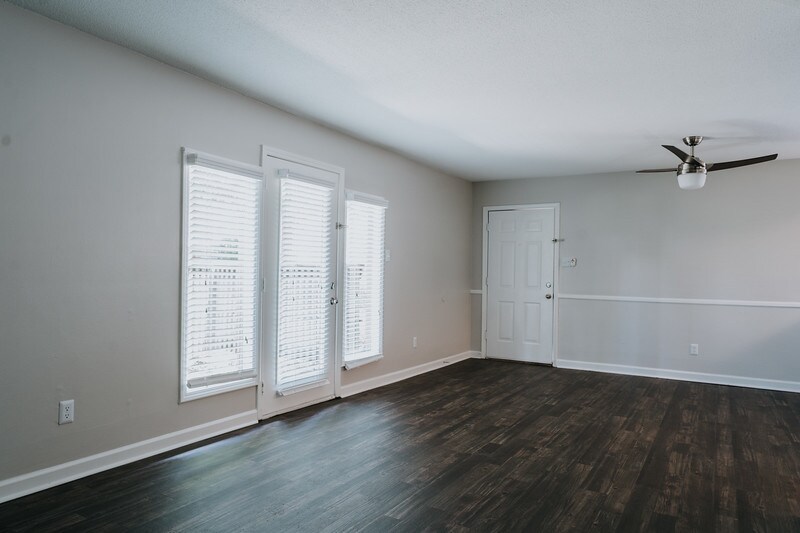 The Oaks at Jackson 842 N Parkway Jackson TN 38305 Apartment Finder