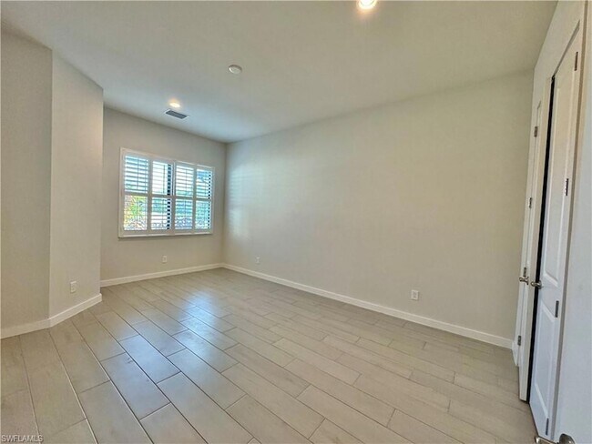 Building Photo - 14716 Kingfisher Lp